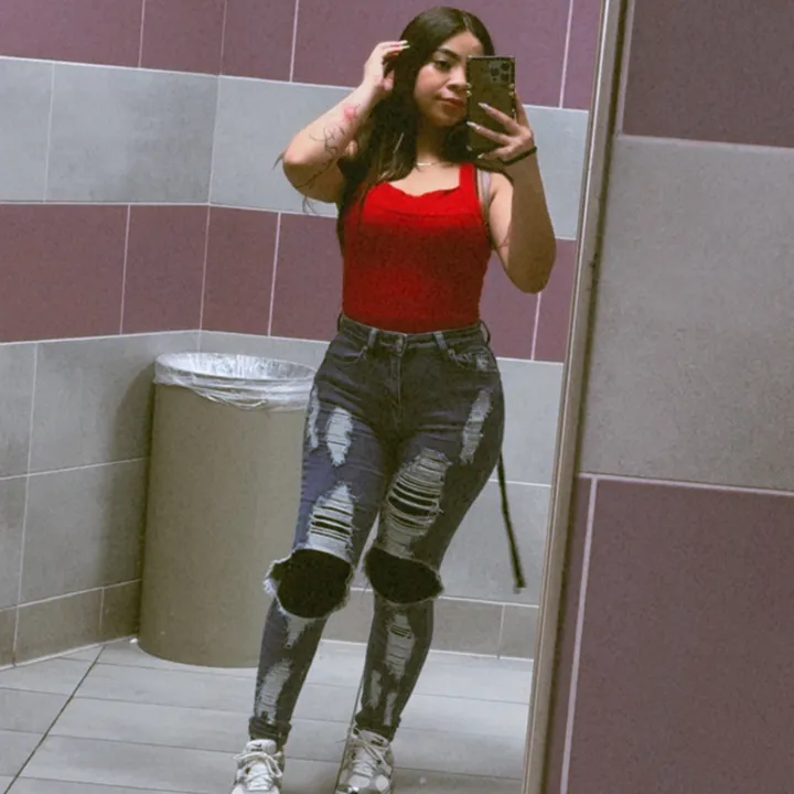 @carolinavasque19