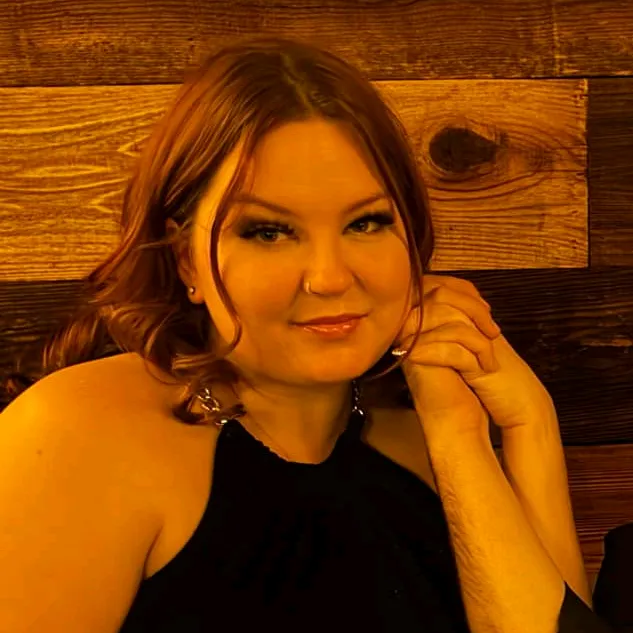 _victoria_lynn_1