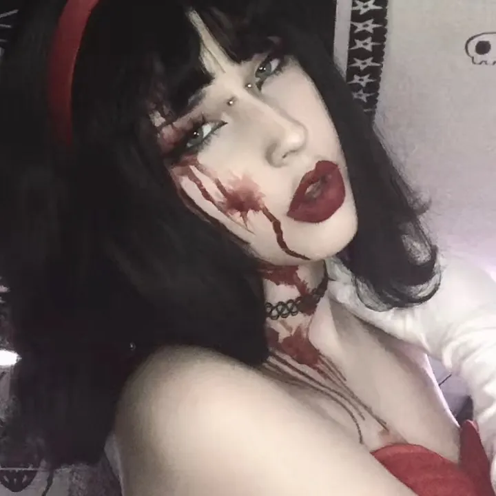 iiilunamoon.cos