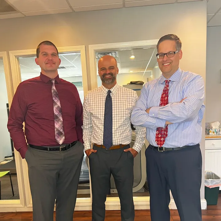 spineandjointassociates