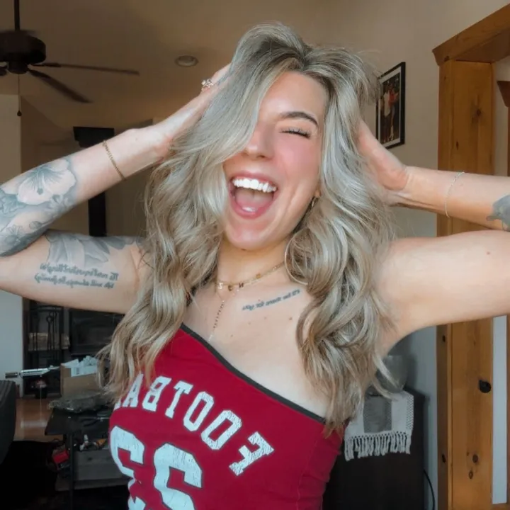 @kenziebrooke_