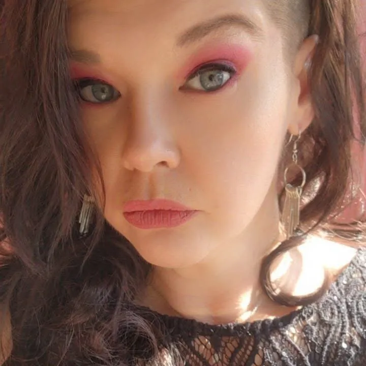 lindsaypoe82