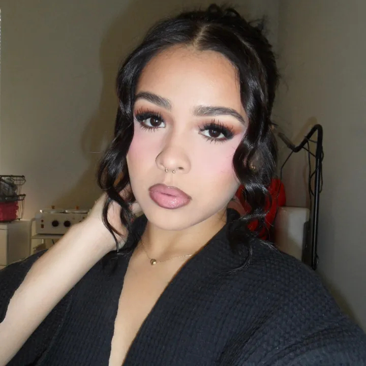 @shecidavila
