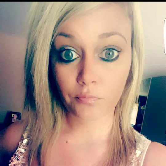 thatshortthickblondegirl