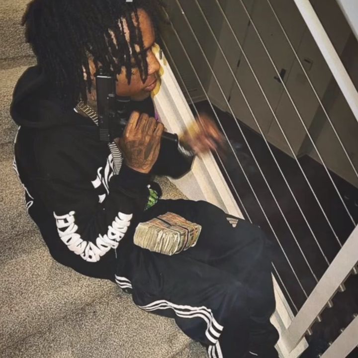 yohofavsidenigga
