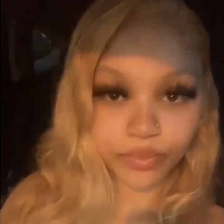 whitteeeegirlllaa