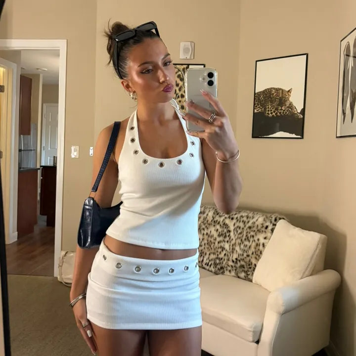 carli.edwards