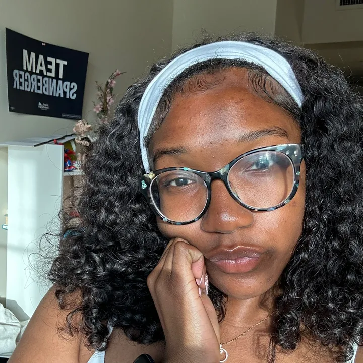 _makenzierenee