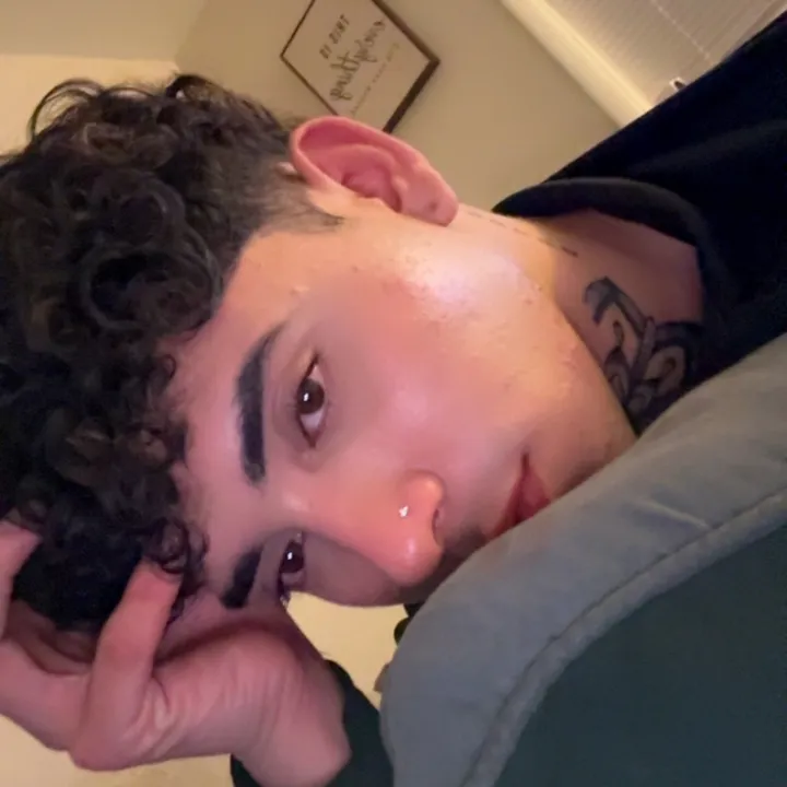 itz._alejandrooo