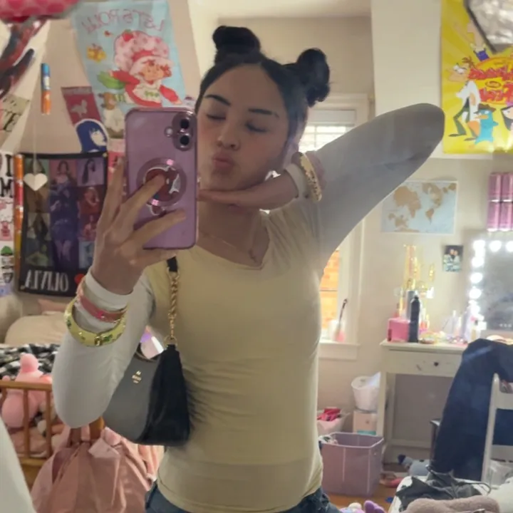 elliefinc