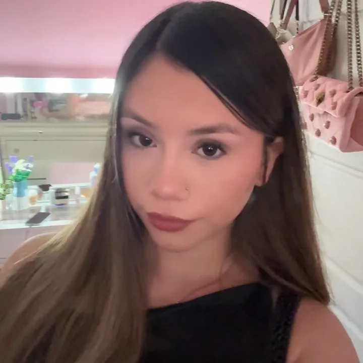 anahiiii_06
