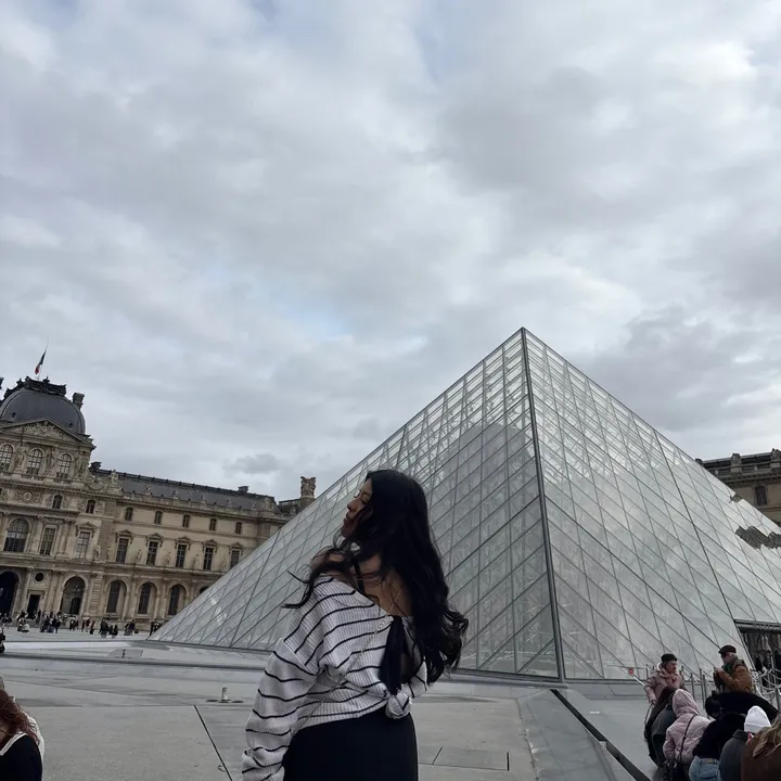 yariana__