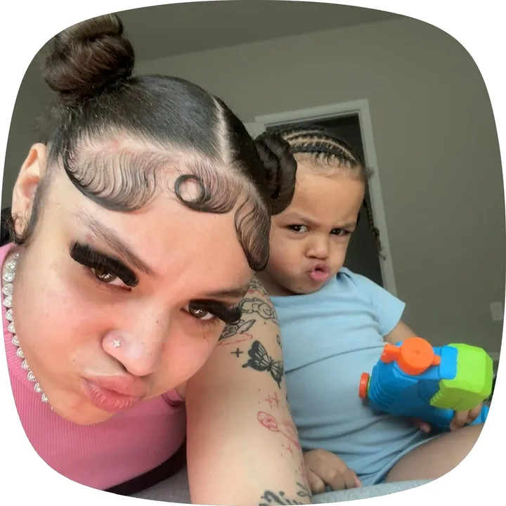 @theerealnettee