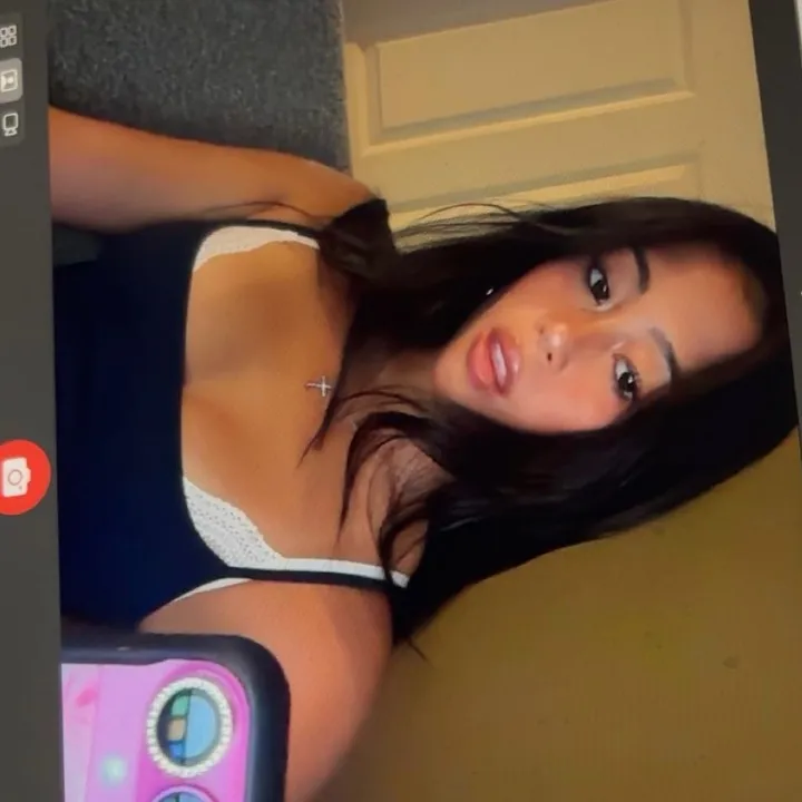 mini.mikaela