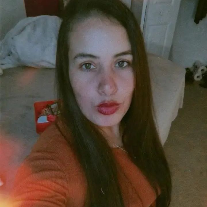 isabellaavi2