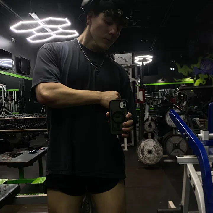 barbell_drew