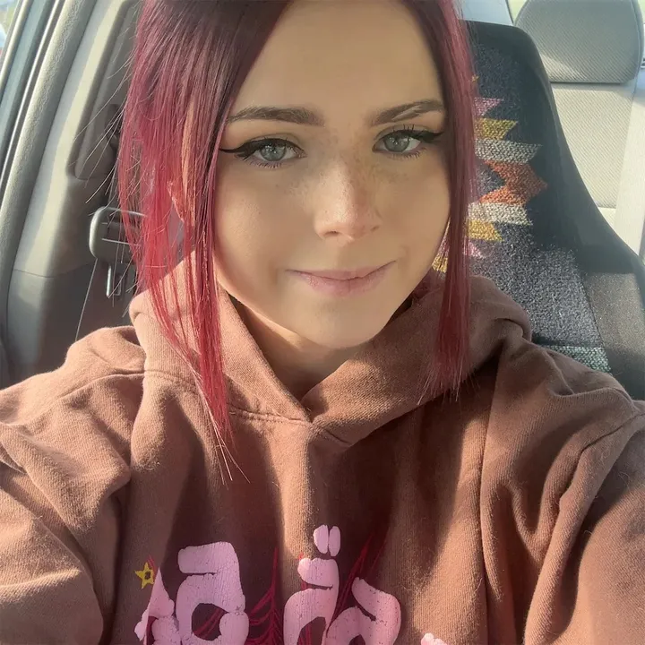 vannah_sweatshirt