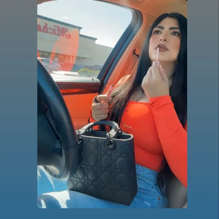 @aelyanmora