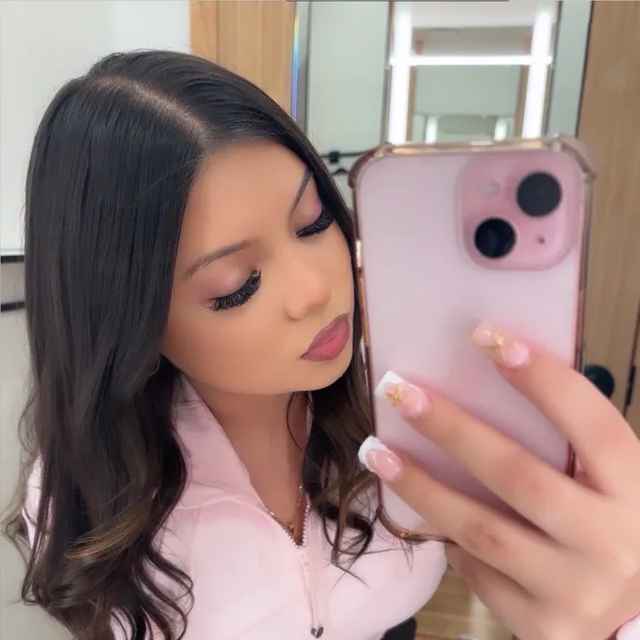 analeighasofia