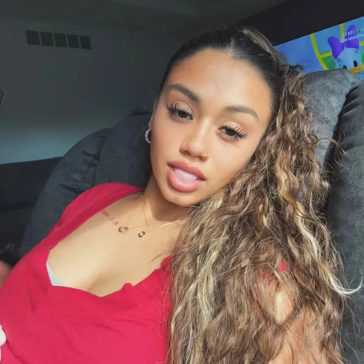 nora_lynn1