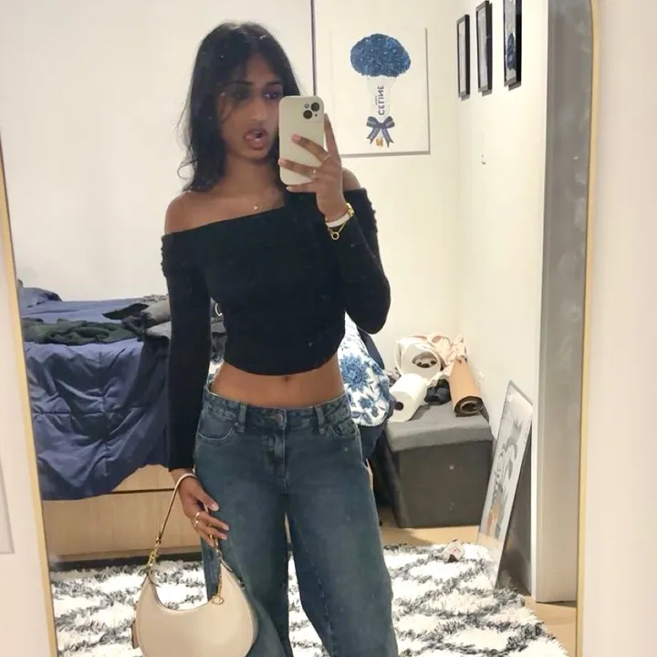 user7275890259