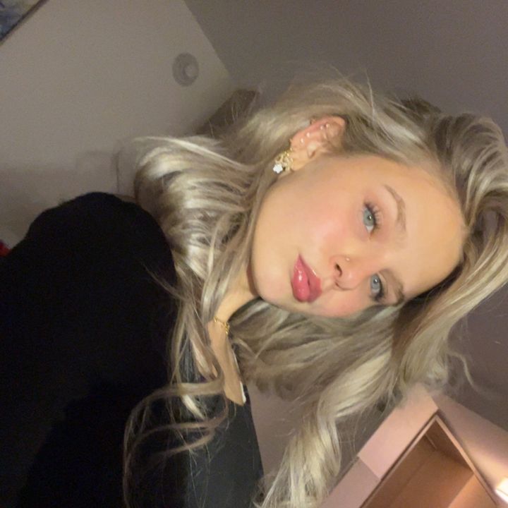 emily_1105_