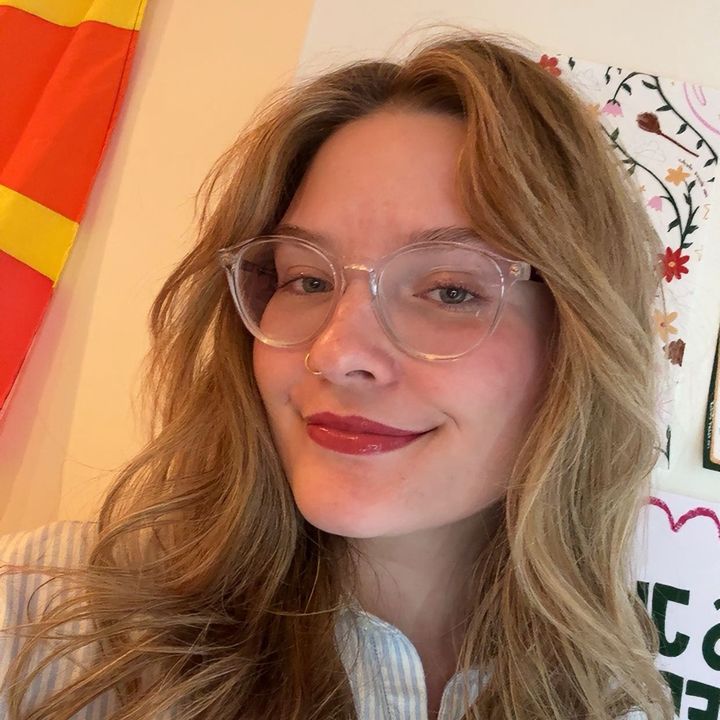 @broadwaywithizzy