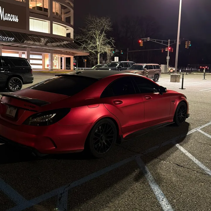 moe.amg11