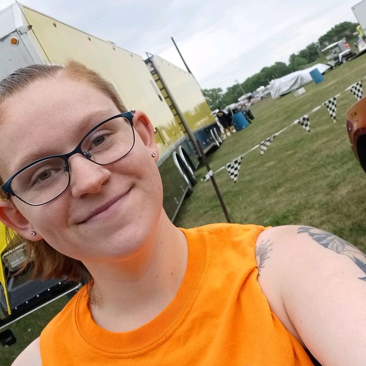@theredquinn