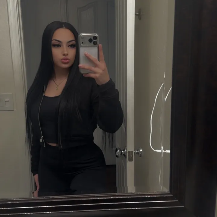 ana_monique01