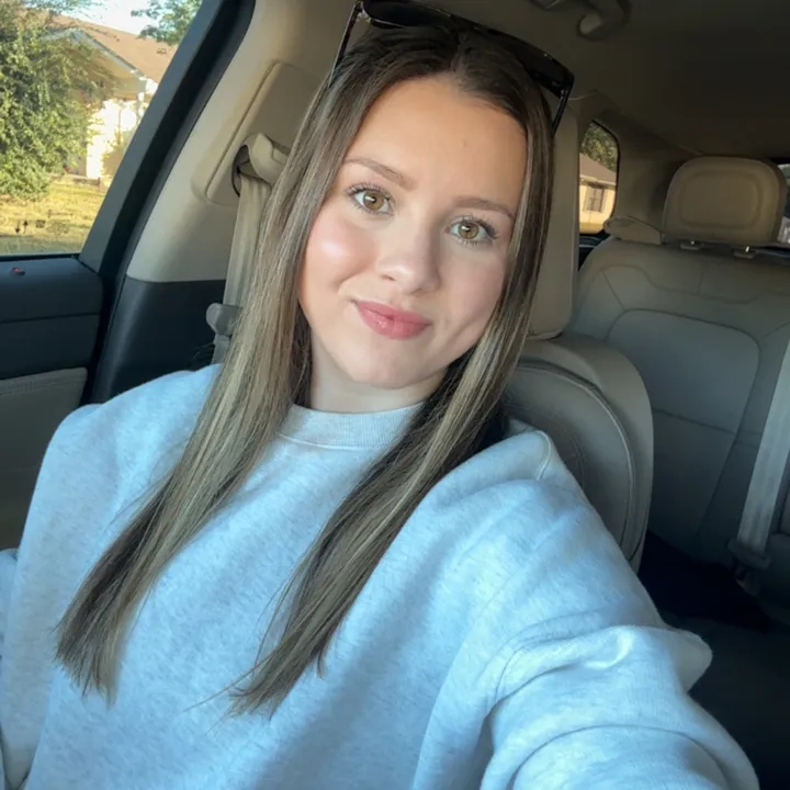 @graceybunnell22