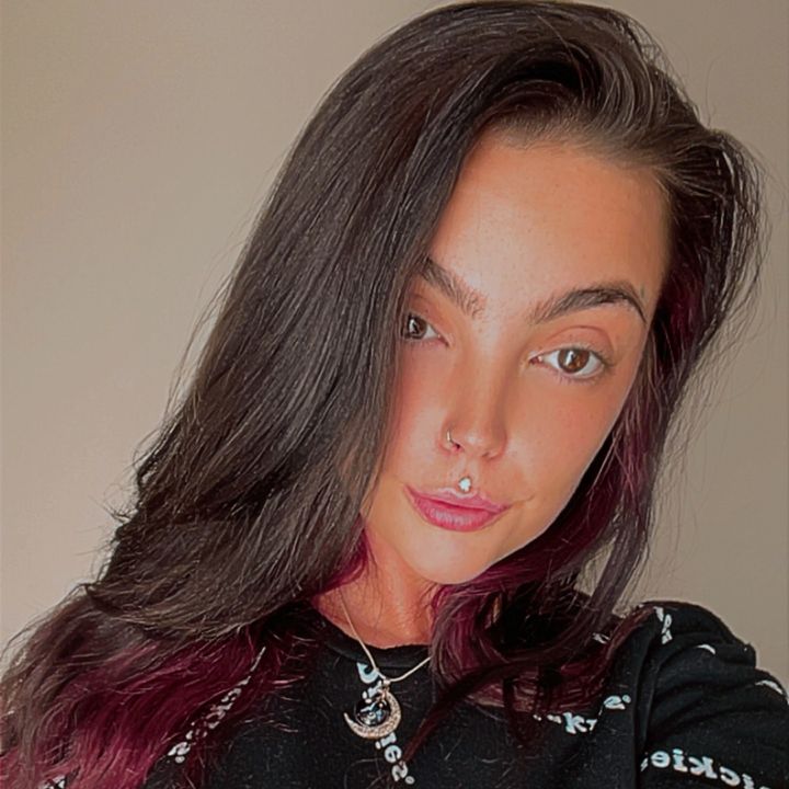 @breelandess