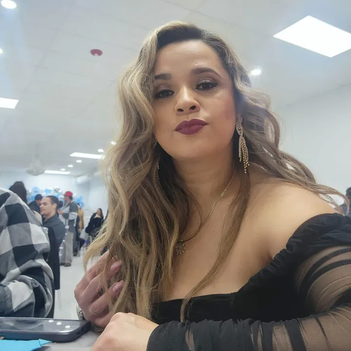 @gloria_honey
