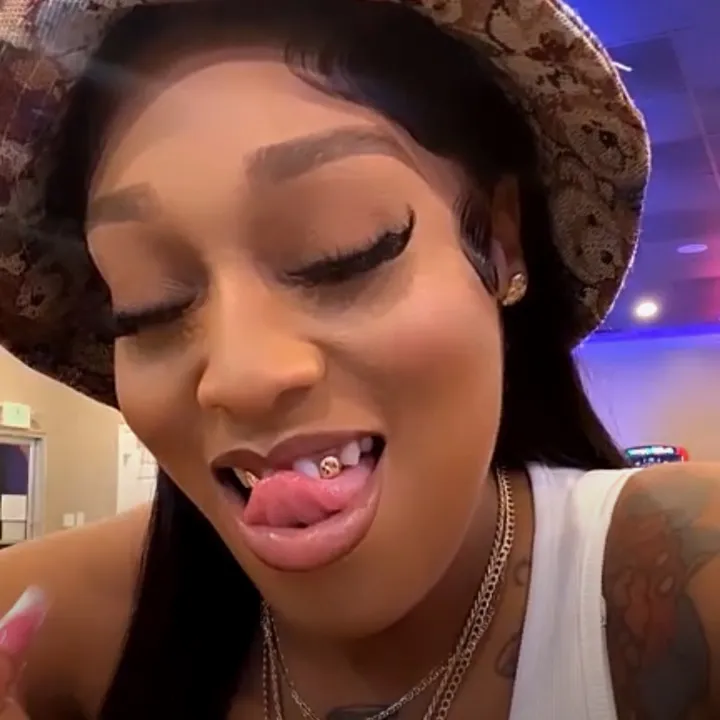 @_fineeshitt