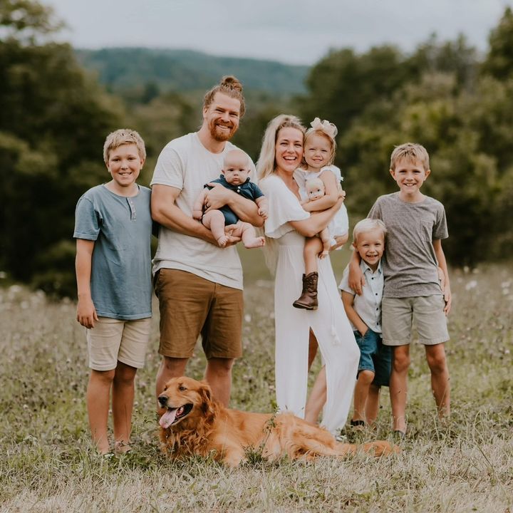 familylifewith8