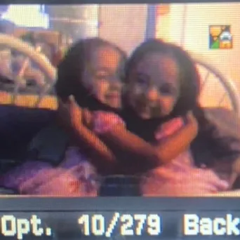 arianna_and_akilah