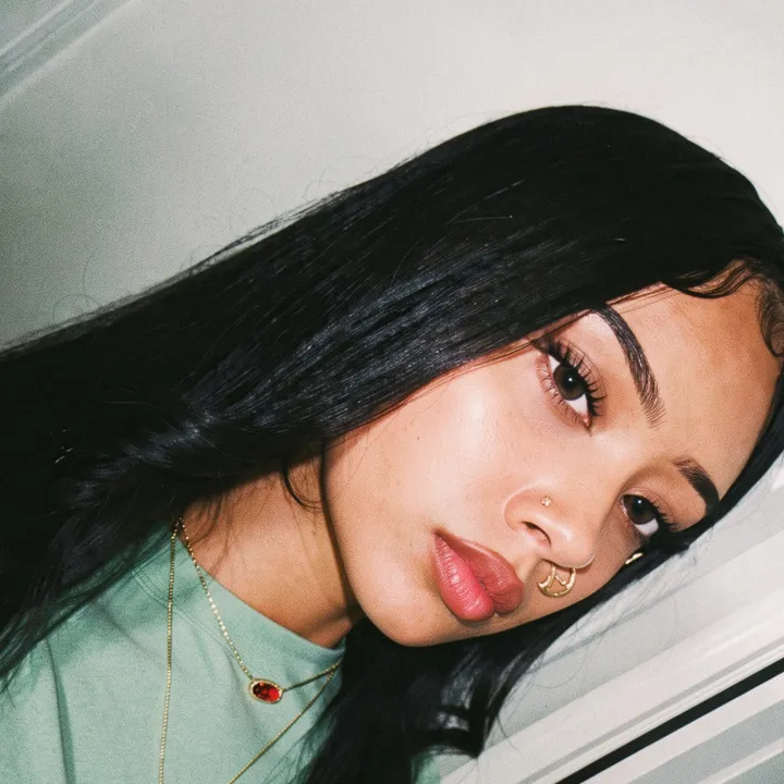 .somefineshyttt_