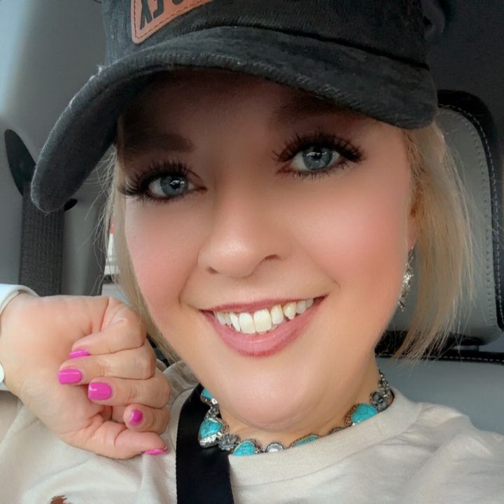 mspeachyblonde
