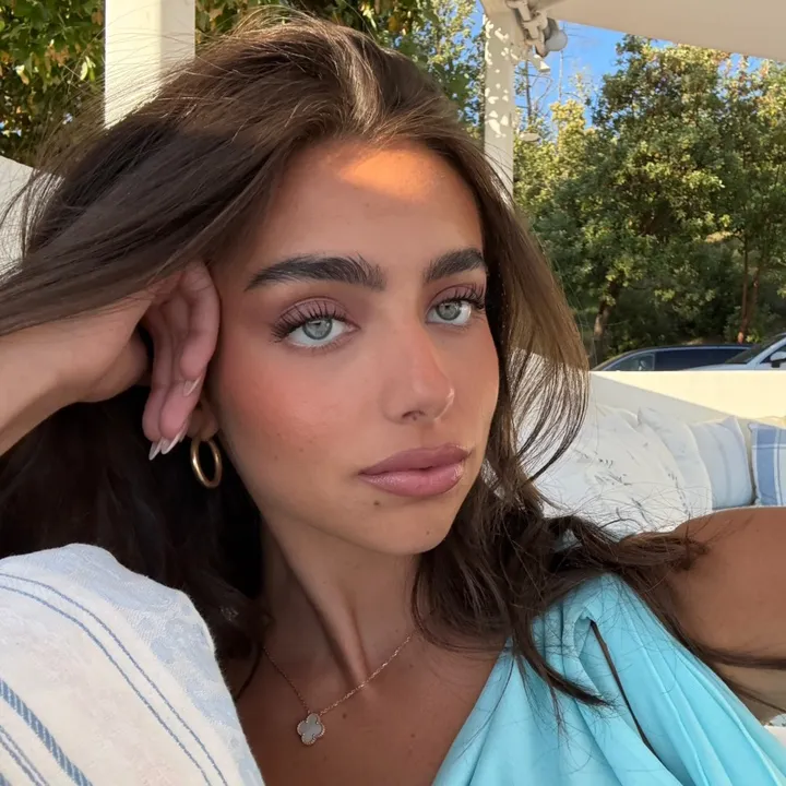 @taylormnunez