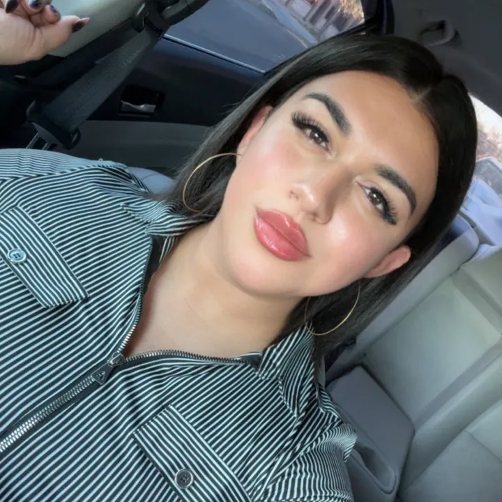 vanessa_romero0528
