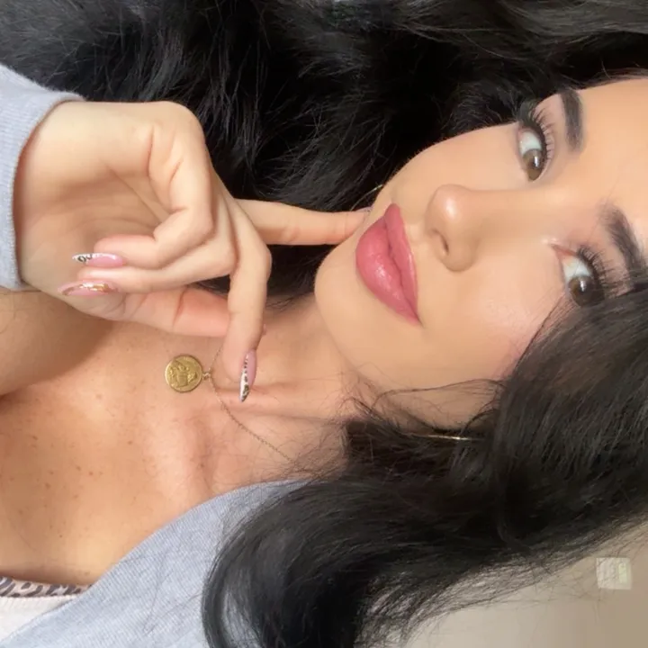 @parisdylan