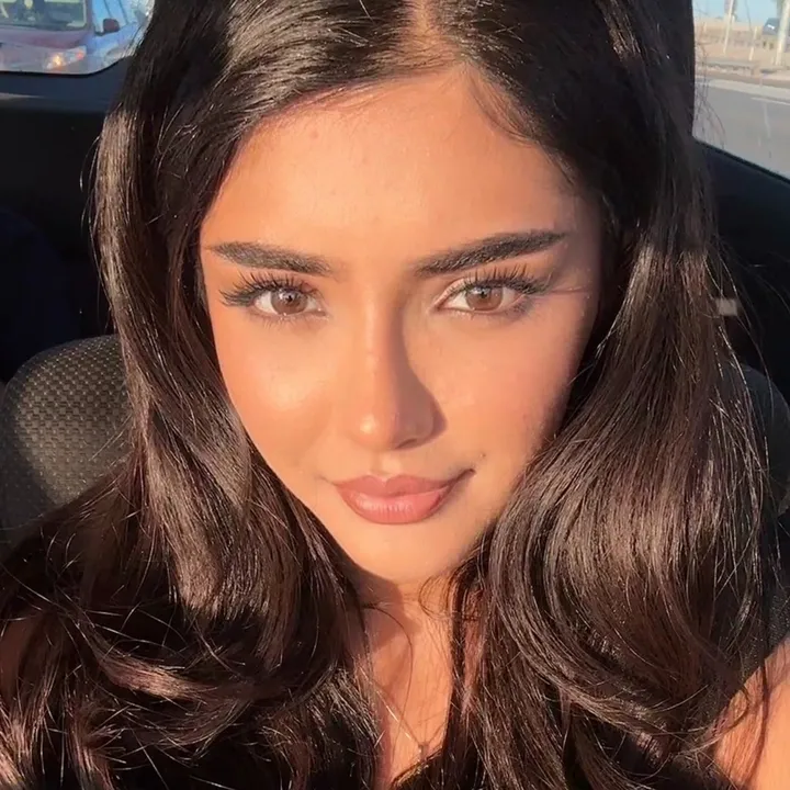 ava.roxana