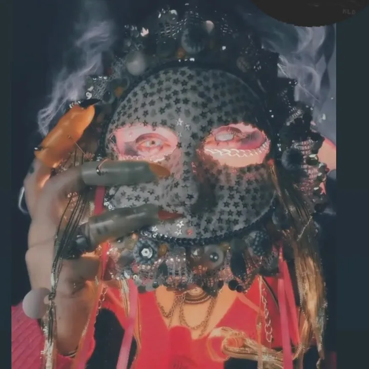 artful.ghoul