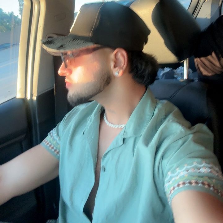 xdhillonn