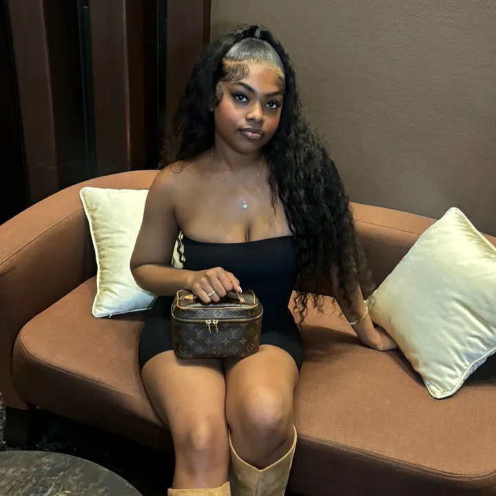 thereal.vanna