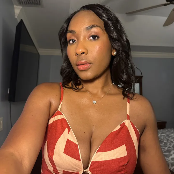 krystella_nicolette