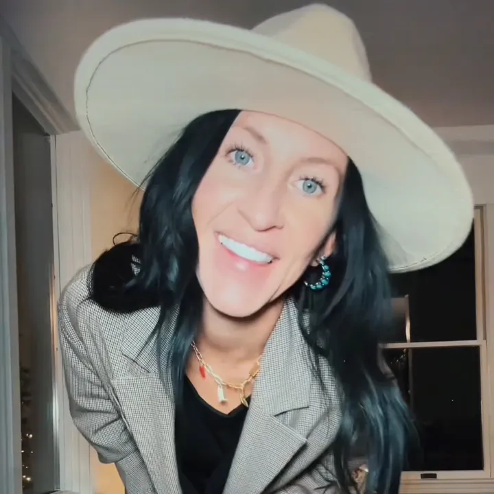 @jessicajojones