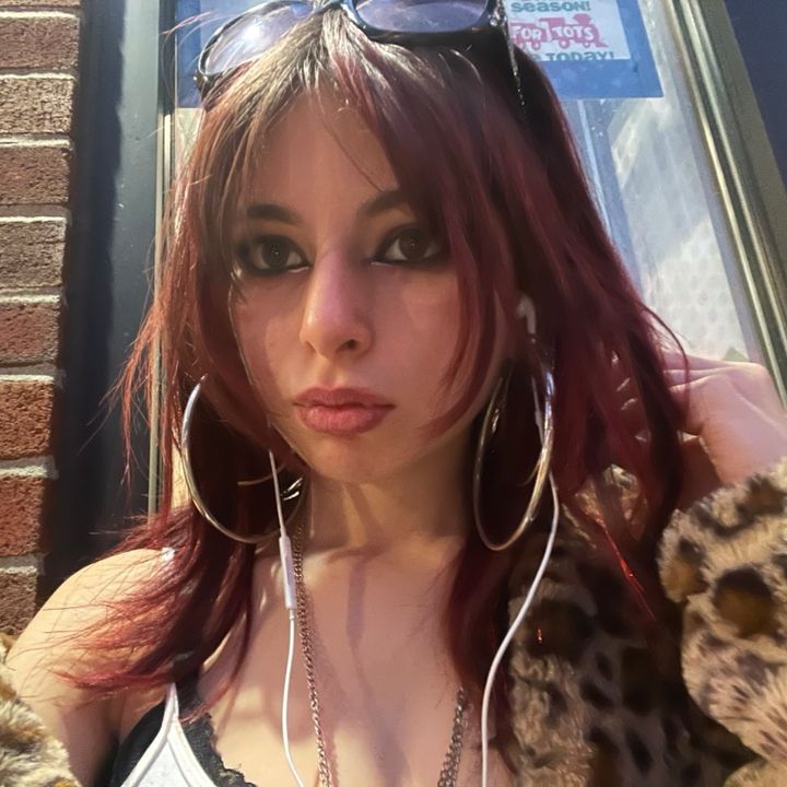 mia_nesher