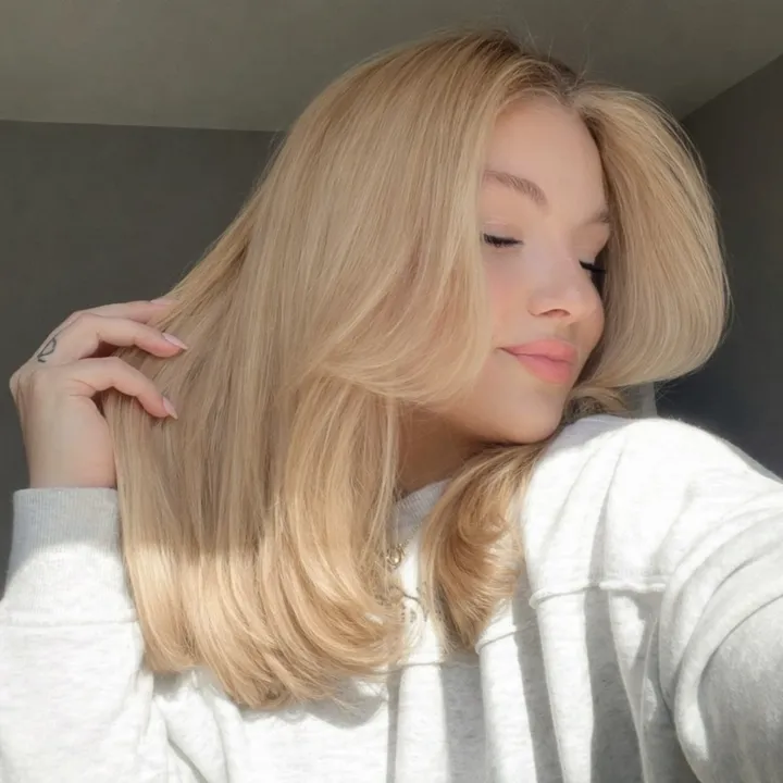 @breanacampos
