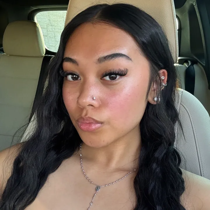 mickaelanichole._